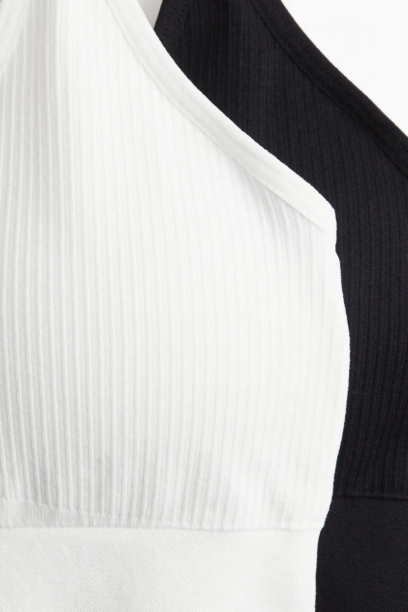 H&M 2-pack DryMove™ Medium Support Sports bras