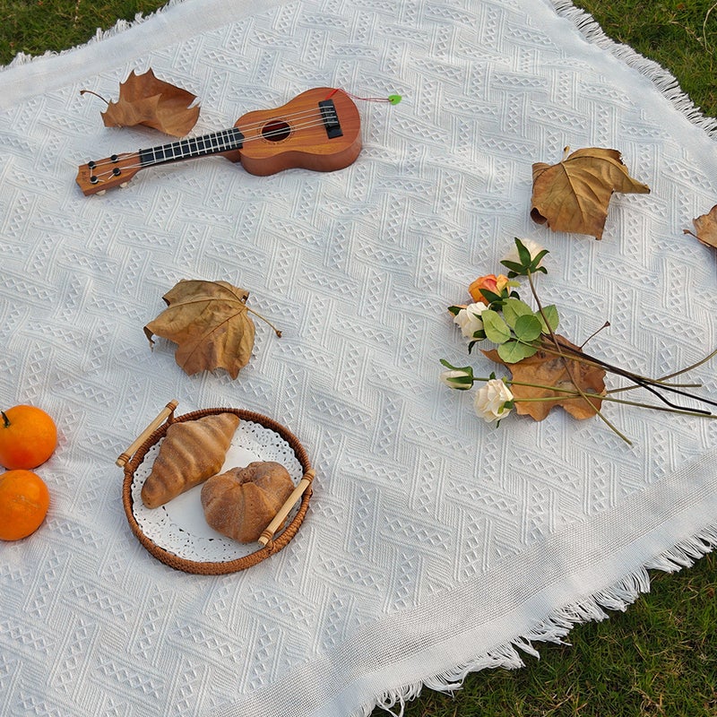 T-Plaid Picnic Mat Waterproof Outdoor Camping Blanket Beach Mat - Image 3