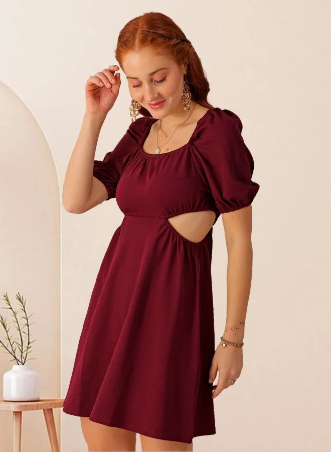 مرفوعة Women Fit and Flared Party Wear Textured Cut Out Dress