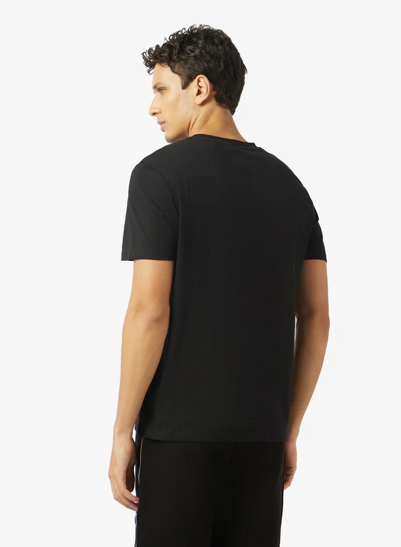 GUESS  Crew Neck Regular Fit T-Shirt for Men | Best Price UAE