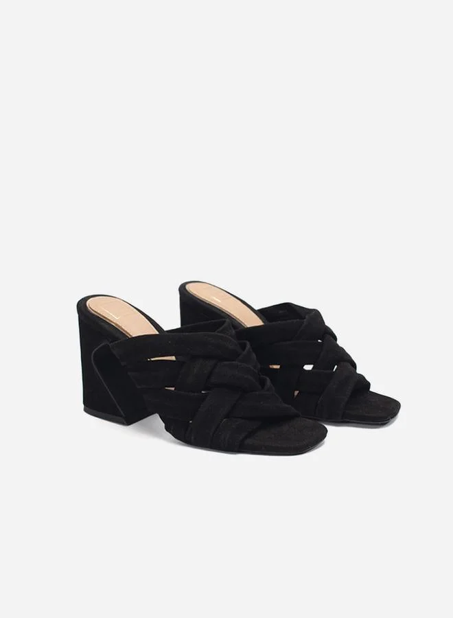 تايك تو صنادل بكعب عريض للنساء من جلد أسود سادة بتصميم متقاطع من هيل يور سول