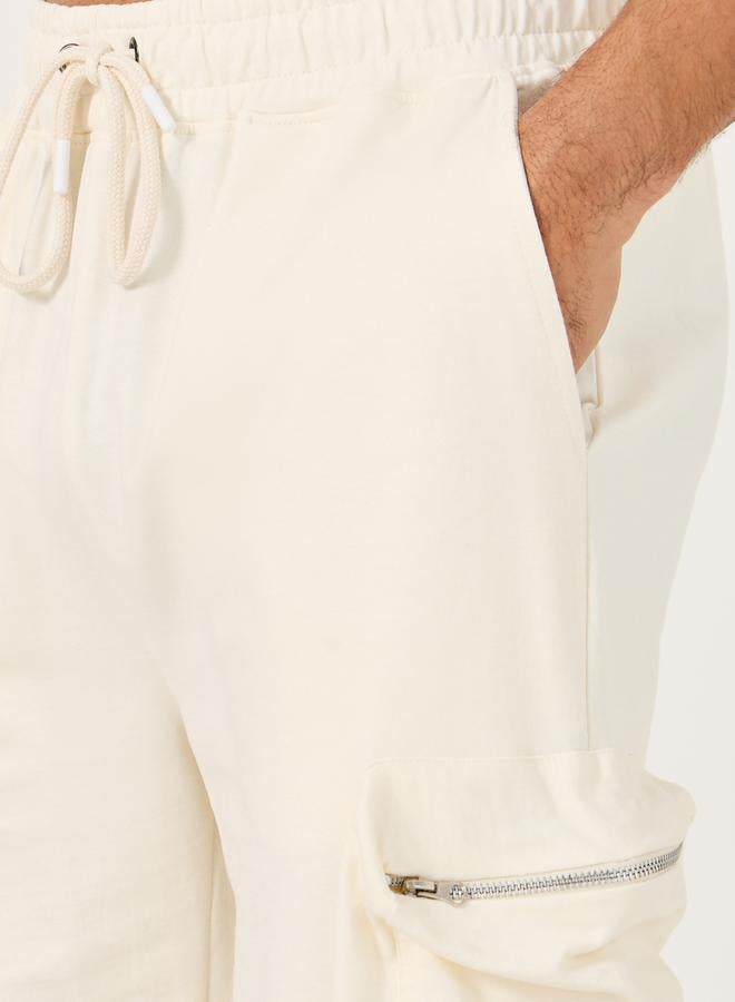 Styli Oversized Fit Utility Cargo Shorts with Zipper - Image 3