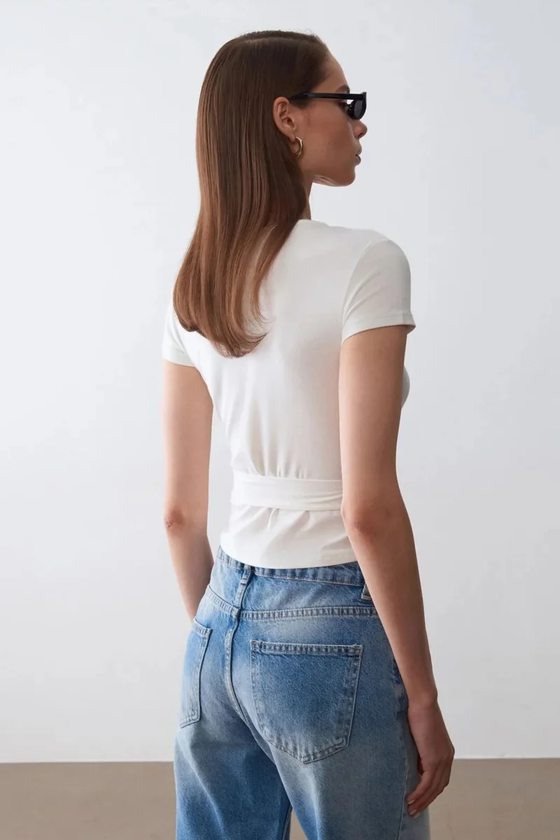 Dilvin Dusty White DILVIN Crop Wrap Blouse With Tie Detail for Women | Best Price UAE