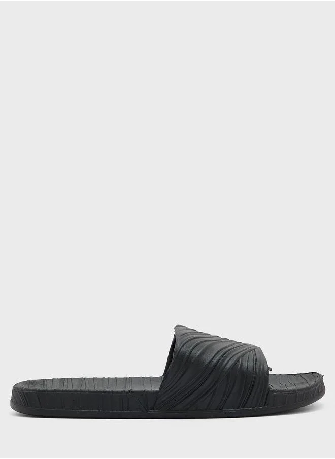 سفنتي فايف Casual Beach Slide Sandals
