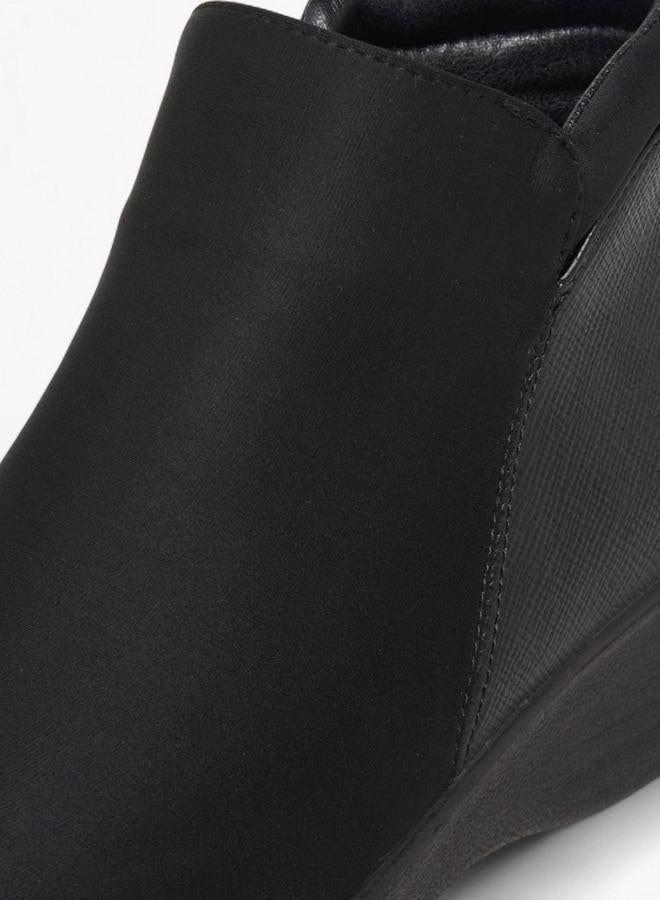 Flora Bella By Shoexpress Women Wedge Heel Ankle Boots - Image 5