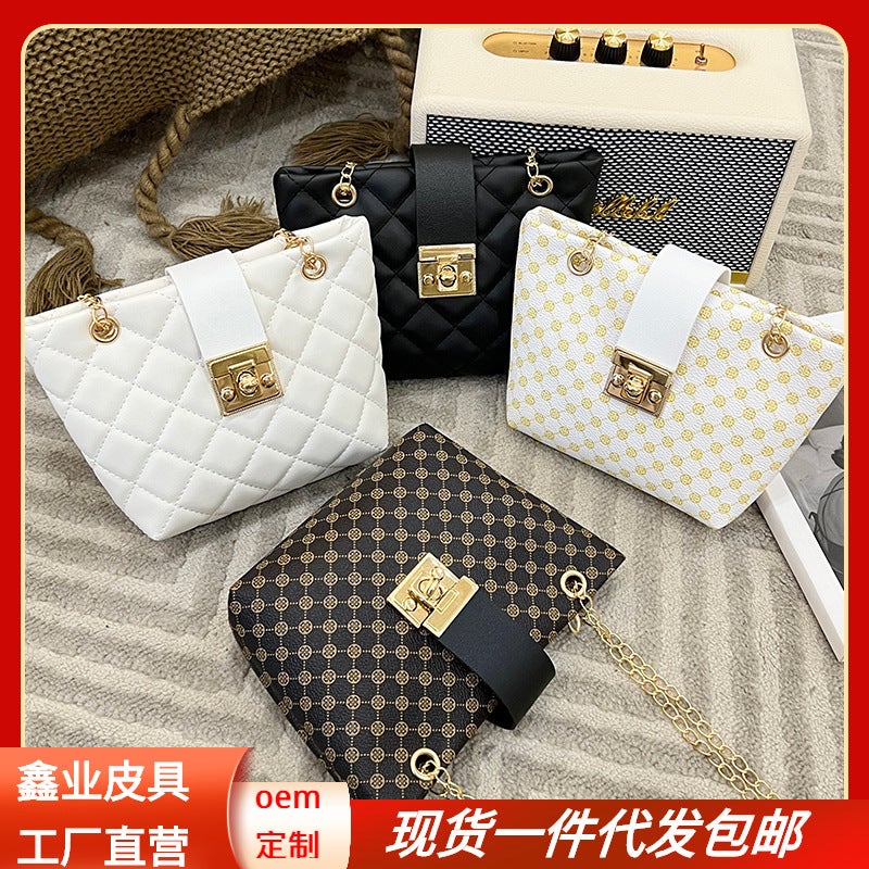 New autumn and winter diamond plaid bucket bag bag bag wholesale Women's bag flower all-match chain shoulder messenger bag - Image 2