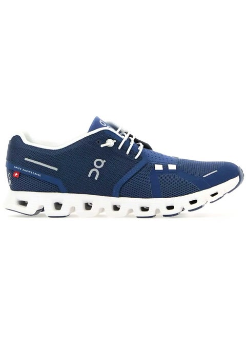 Step into comfort with ON Running Cloud Men's Sneakers. Designed for lightweight performance and all-day wear. Breathable mesh upper with signature CloudTec® cushioning. Perfect for running, training, or casual everyday use.