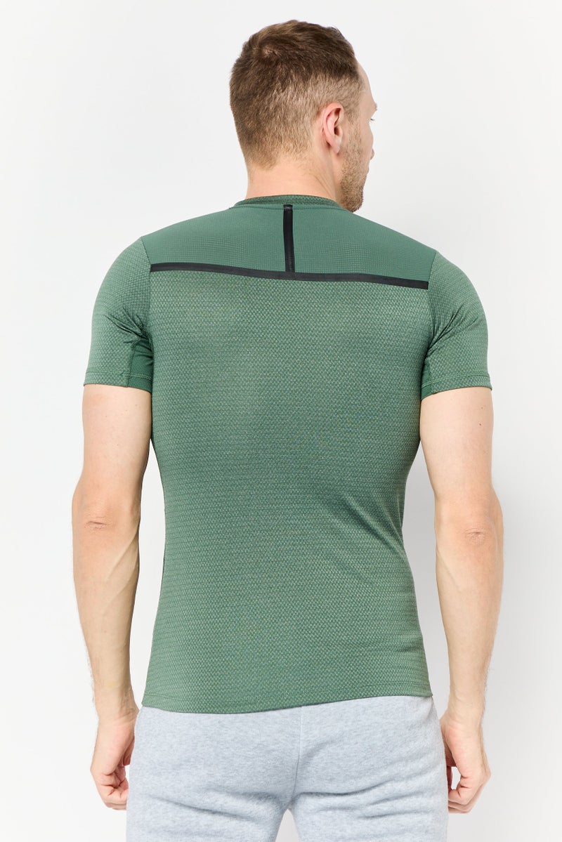 Adidas تي شيرت تدريب قصير الأكمام للرجال، أخضر أكسيد - Image 4