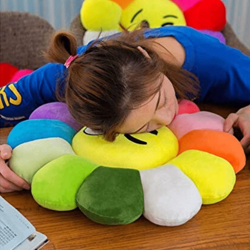 RIVULET RIVULET Emoji Sunflower Cushions 16x16 Inches Colorful Plush Emoji Throw Pillow Toy for Kids Playing Bedroom Decor Fibre Filled Seat or Back Sofa Floor Cushion Perfect for Gifting Love Eye  - Image 4