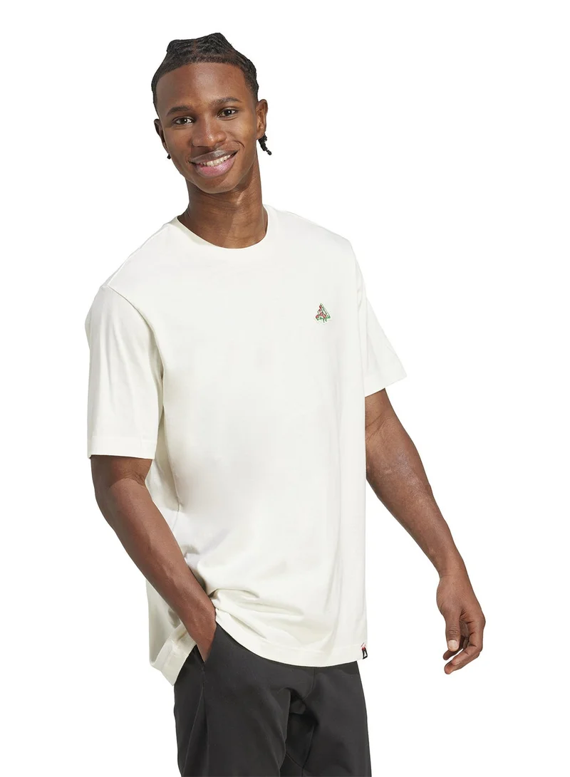 اديداس تيشيرت بطبعة بيتزا صغيرة