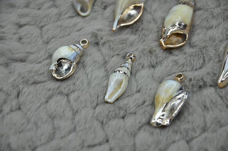 ANI Accessories 1 Set 7 pcs DIY Natural Colour Acrylic Seashell DIY for Necklace Bracelet Jewelry Making and Crafting Charms - Image 4
