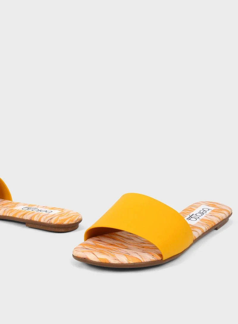 Beira Rio Single Strap Flat  Sandals