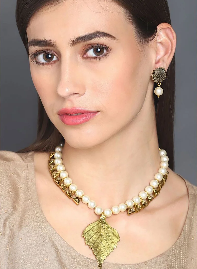 SOHI Gold-Plated Antique Leaf Loops Beaded Necklace Set