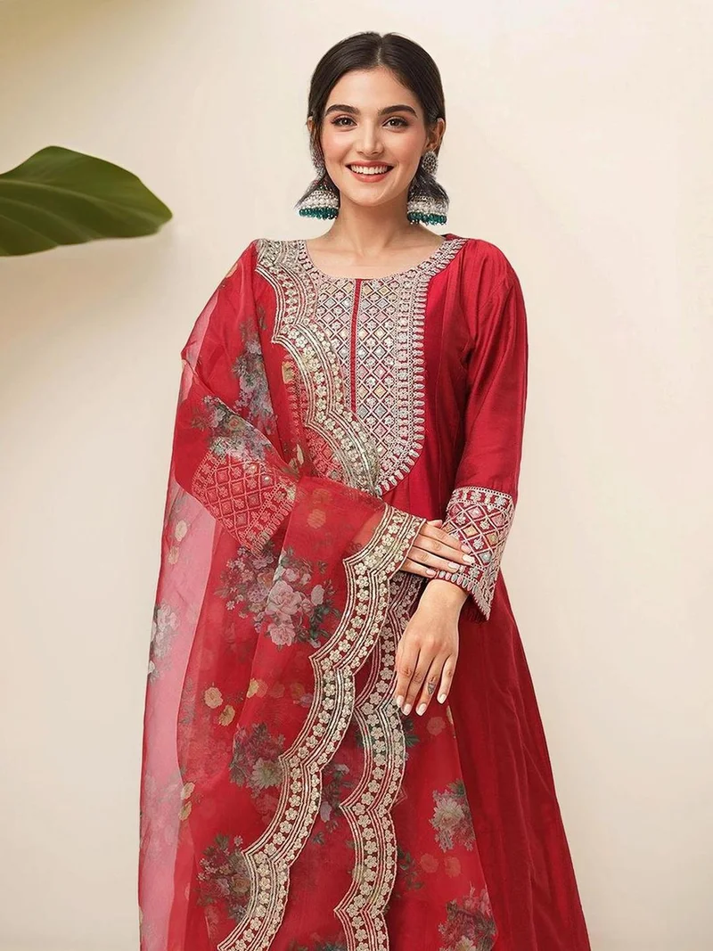 ISHIN Ishin Embroidered Round Neck Kurta and Dupatta Set