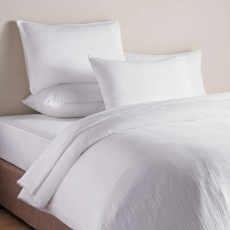 Pan Home طقم أغطية لحاف من موسلين ناعم كريمي 3 قطع - أبيض - Image 1