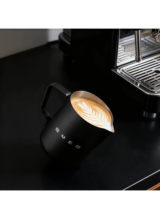 SMEG Italian-Style Latte Art Coffee Pitcher – Professional Milk Frothing Jug with Minimalist Design - Image 3