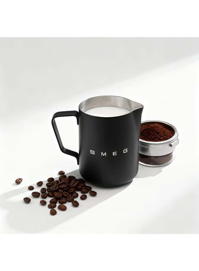 SMEG Italian-Style Latte Art Coffee Pitcher – Professional Milk Frothing Jug with Minimalist Design - Image 4