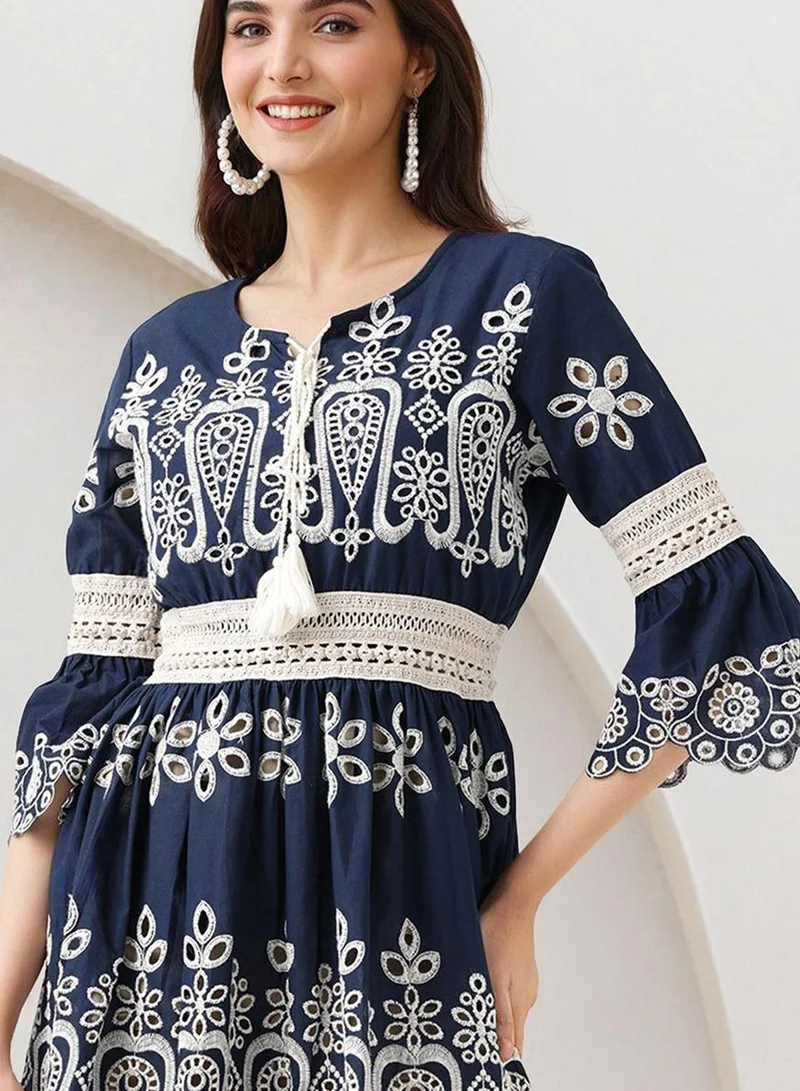 ISHIN Embroidered A-Line Dress