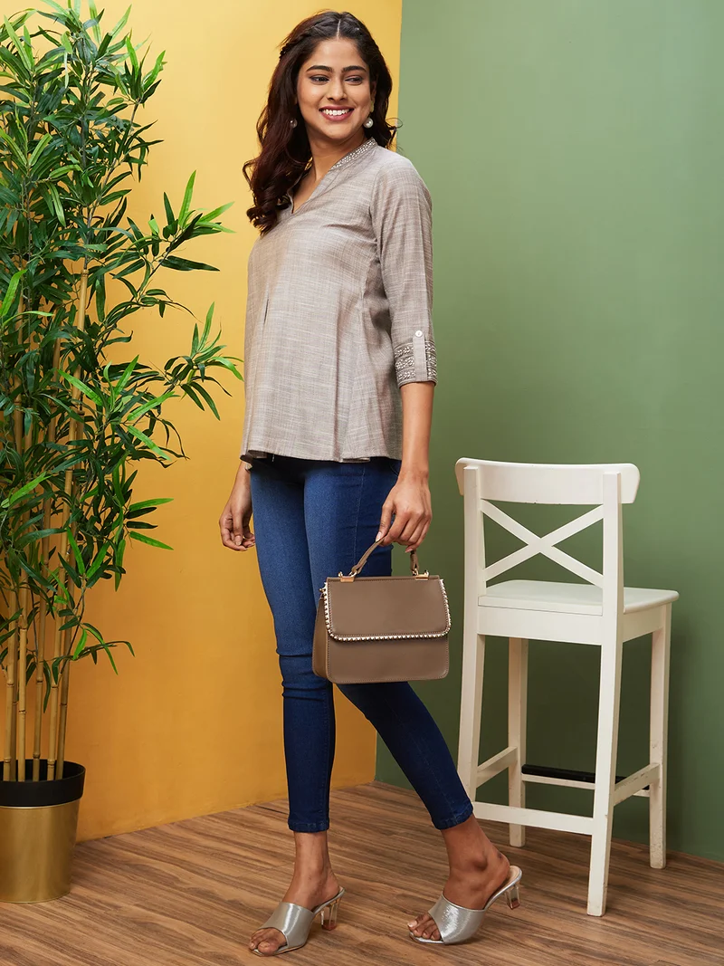 جلو باص Women Embroidered Flared A Line Tunic
