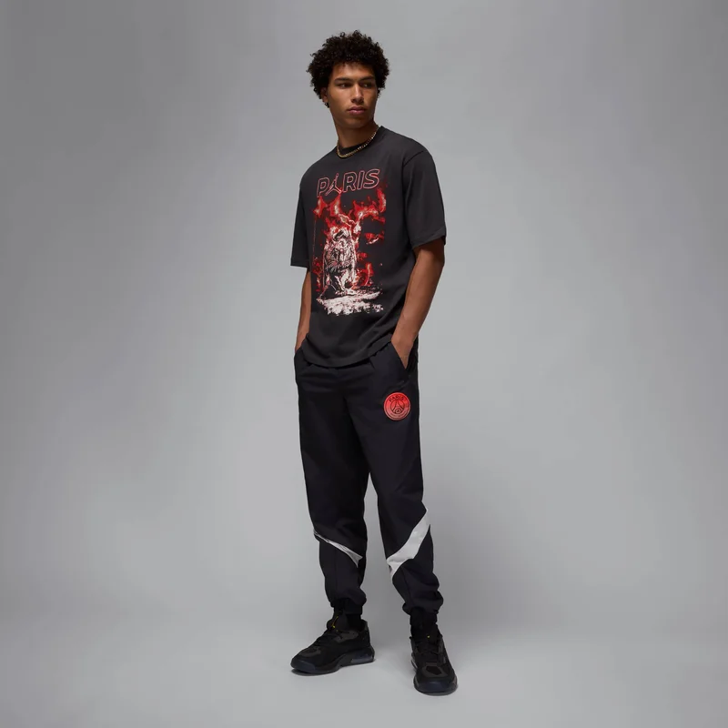 Nike black Men's Paris Saint-Germain Woven Pants for Men | Best Price UAE