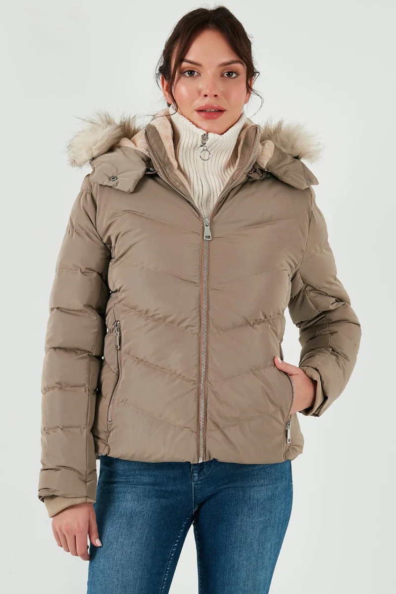 Lela Regular Fit Detachable Hooded Zippered Pocket Puffer Jacket Women's Jacket 497DINA