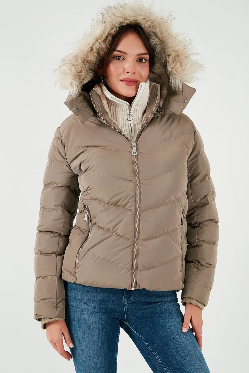 Lela Regular Fit Detachable Hooded Zippered Pocket Puffer Jacket Women's Jacket 497DINA