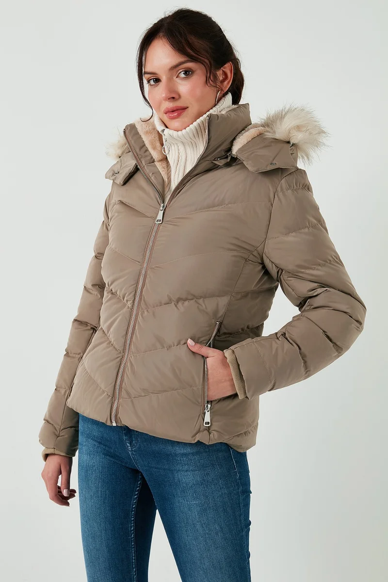Lela Regular Fit Detachable Hooded Zippered Pocket Puffer Jacket Women's Jacket 497DINA