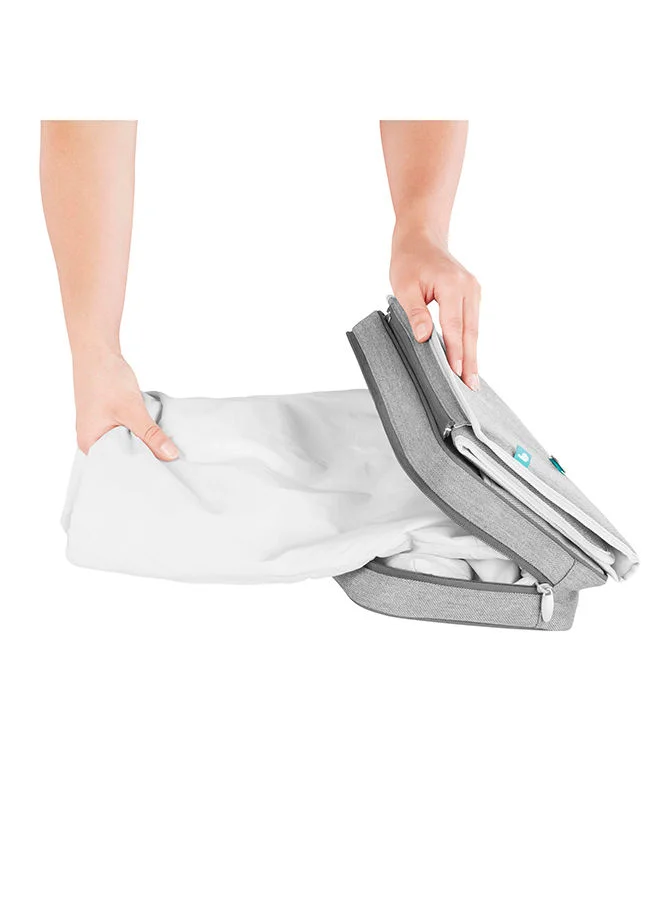 بيبي موف Nomadcare Waterproof Travel Changing Mat, Waterproof Design , Easy To Clean And Maintain Hygiene While Changing Your Baby On The Go, Compact And Portable, Making It Convenient For Travel