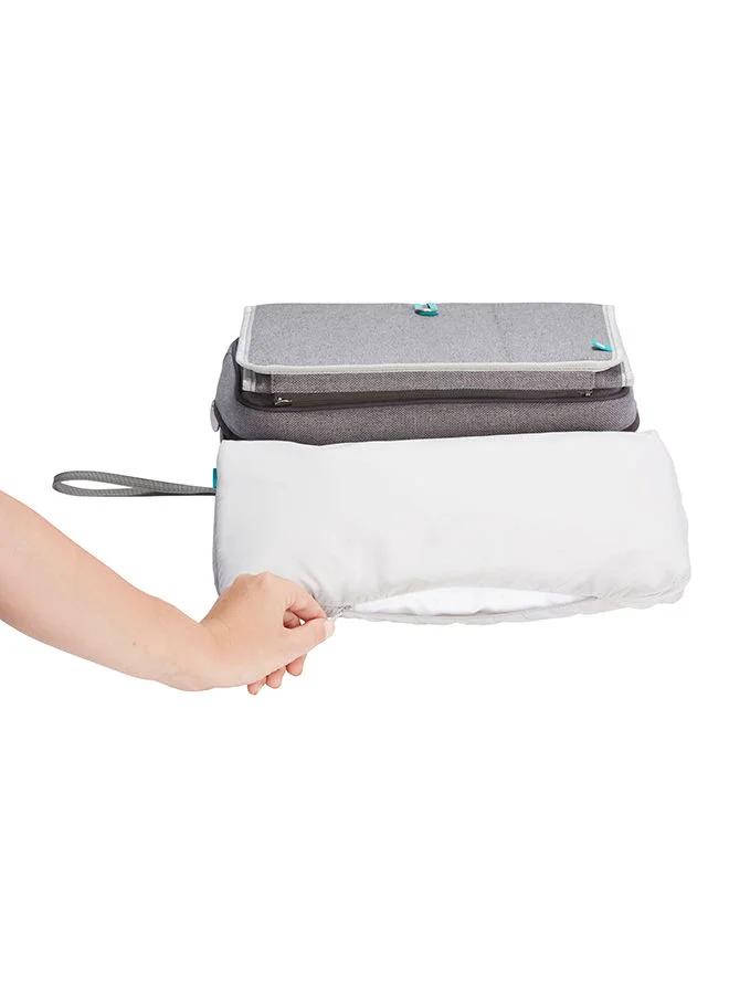 بيبي موف Nomadcare Waterproof Travel Changing Mat, Waterproof Design , Easy To Clean And Maintain Hygiene While Changing Your Baby On The Go, Compact And Portable, Making It Convenient For Travel