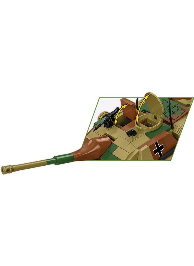 COBI COBI Historical Collection WWII Sturmgeschutz III Ausf. G (2-in-1) Tank Hunter Team - Executive Edition  - Image 4