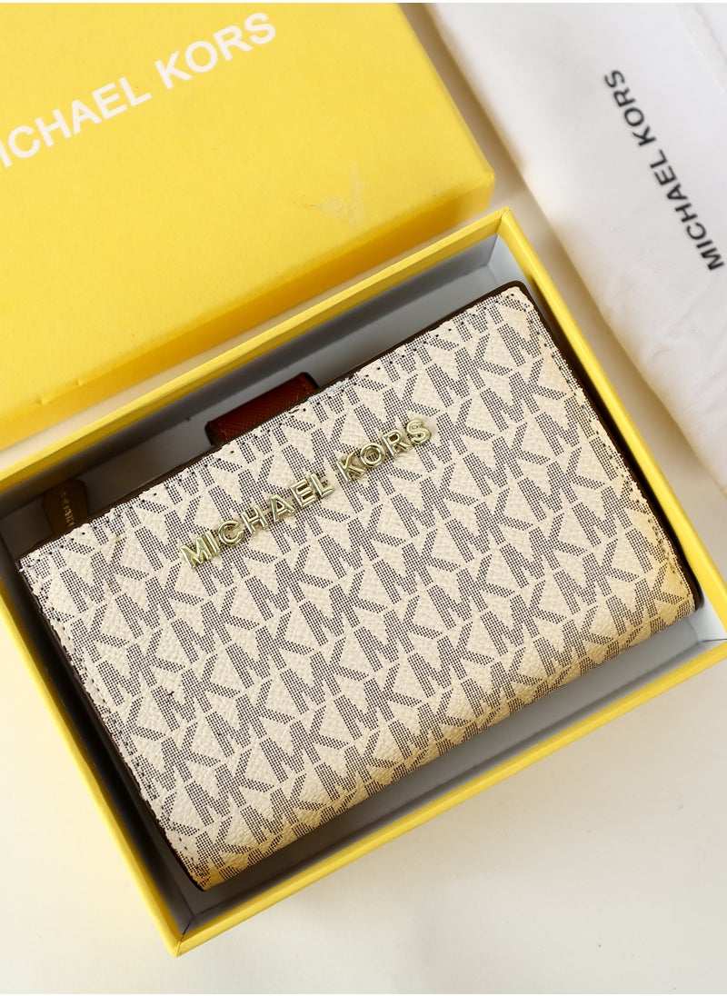 Michael Kors Michael Kors Wallet For Women  - Image 1