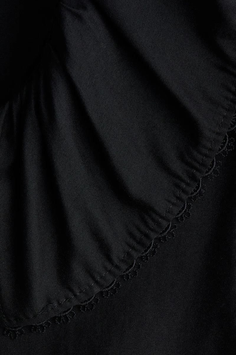 H&M Tie-front blouse