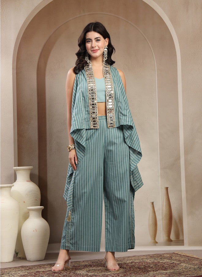 COTLAND FASHION طقم كوتلاند فاشن بلوزة على شكل حرف V وبنطلونات بالازو مع شروغ - Image 1