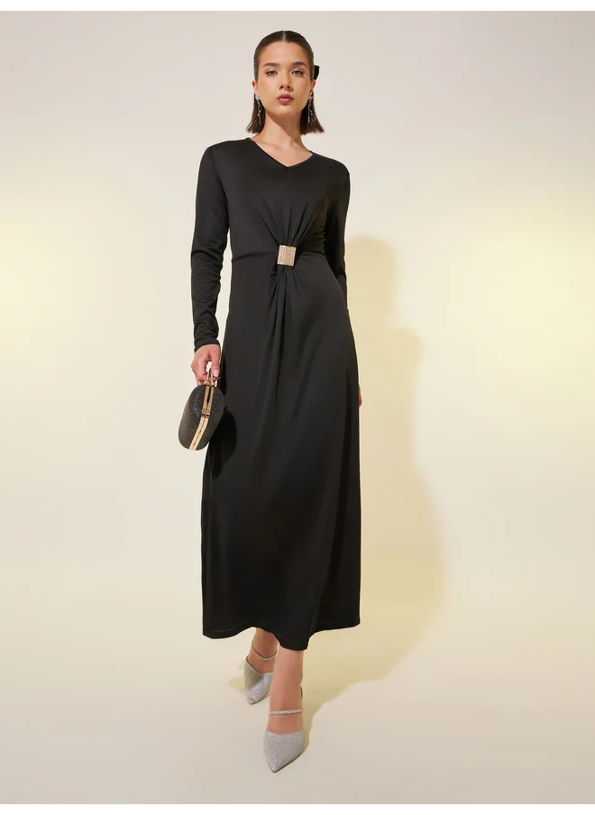 تايك تو Take Two Solid V-Neck Embellished Button Maxi Dress