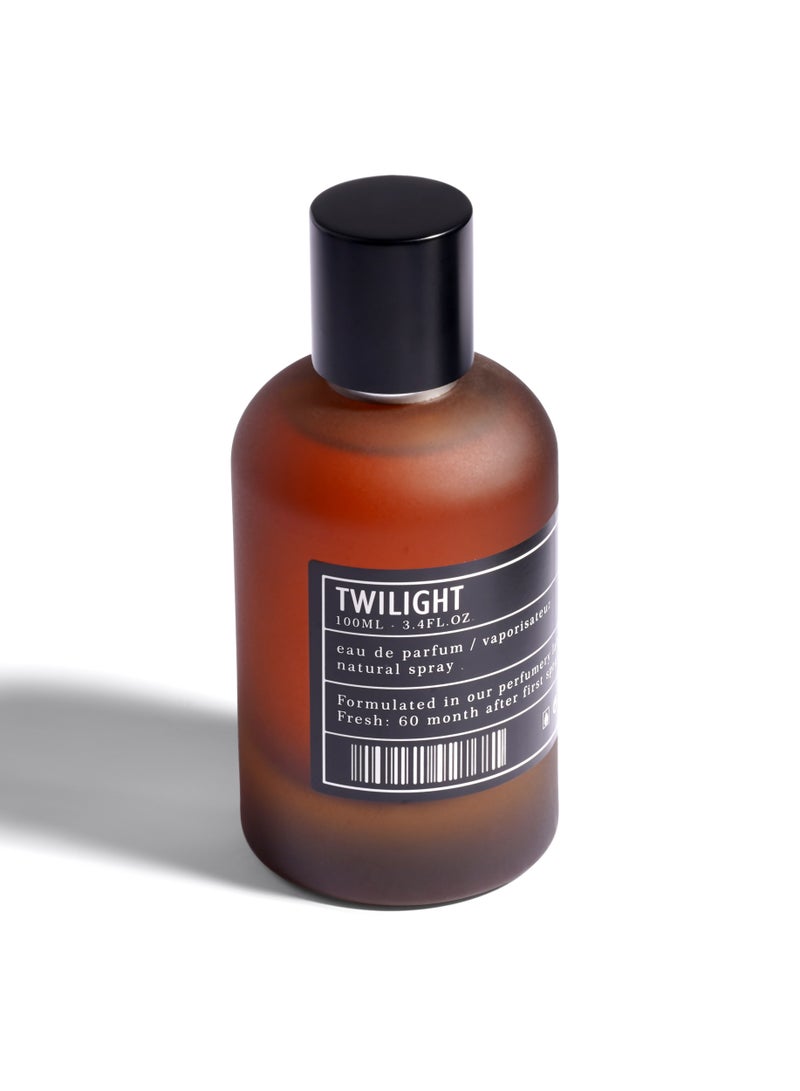 Aroma-Factory Aro Fac Twilight By AMD Perfumes Men and Women Fragrance EDP 100ml  - Image 4