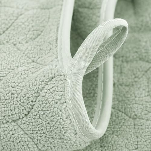 MAXOSHINE Microfiber Towels for Bath Large Size-Super Soft Coral Fleece Bathing Towel with Hook Quick Dry Super Absorbent-Bath Towel for Men and Women-70x140 cm 350 GSM (Green, Pack of 1) - Image 2