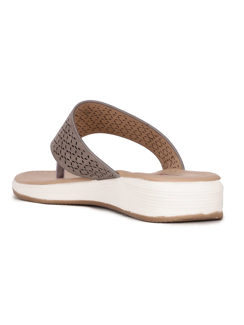 Bata Women's ZOFIA THONG Fashion Slipper's GREY - 3 UK (5712914) - Image 3