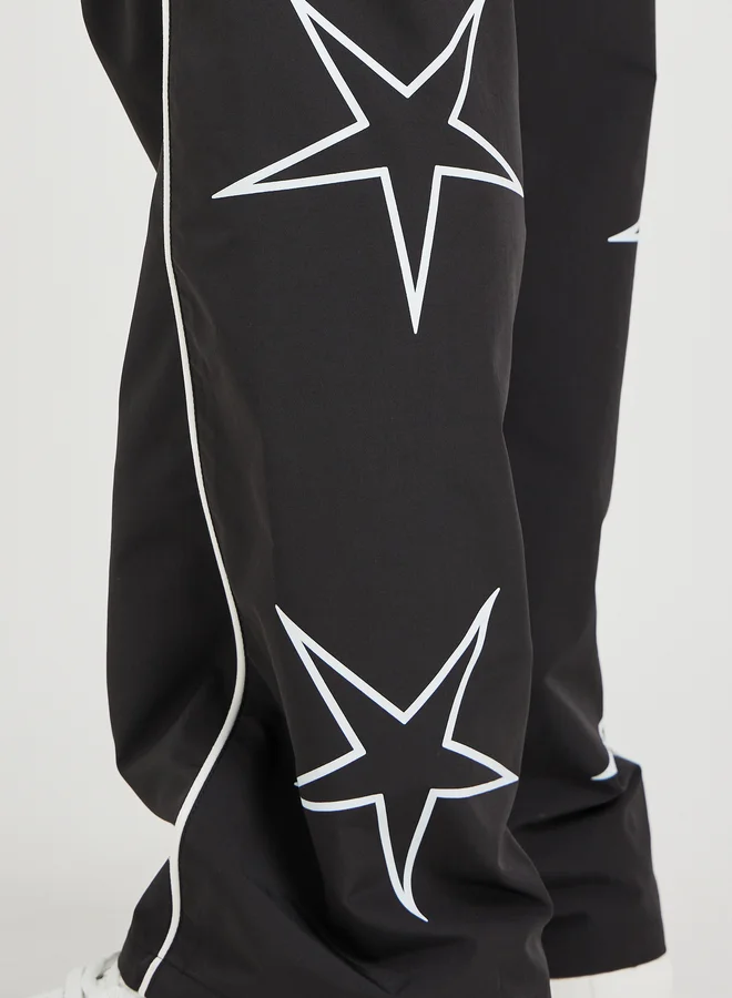Styli Styli Star Printed Oversized Open Hem Joggers with Piping Detail