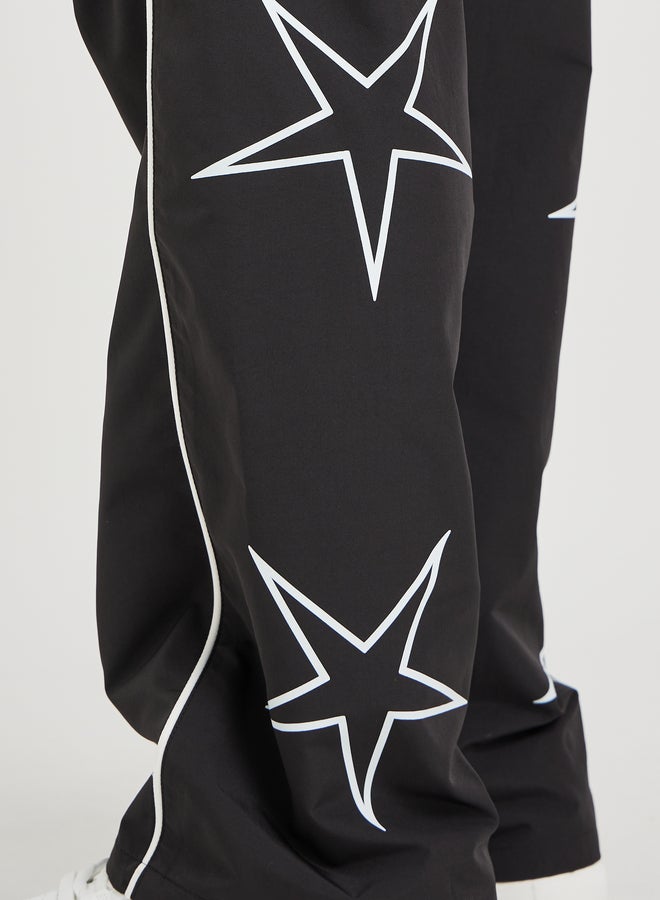Styli Star Printed Oversized Open Hem Joggers with Piping Detail - Image 4