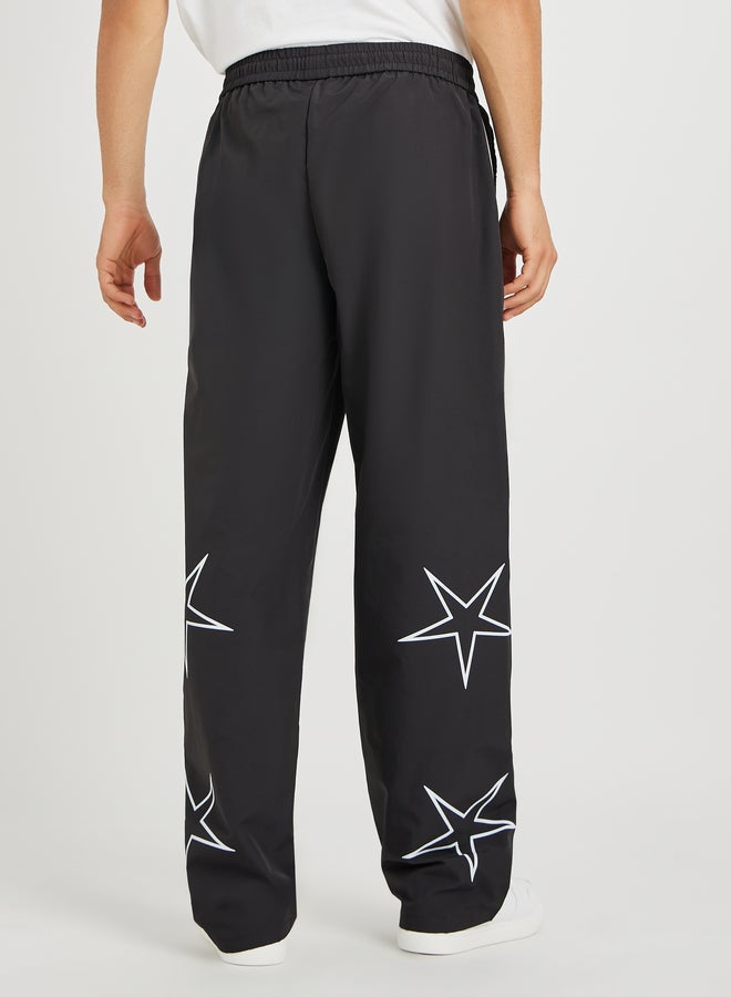 Styli Star Printed Oversized Open Hem Joggers with Piping Detail - Image 5