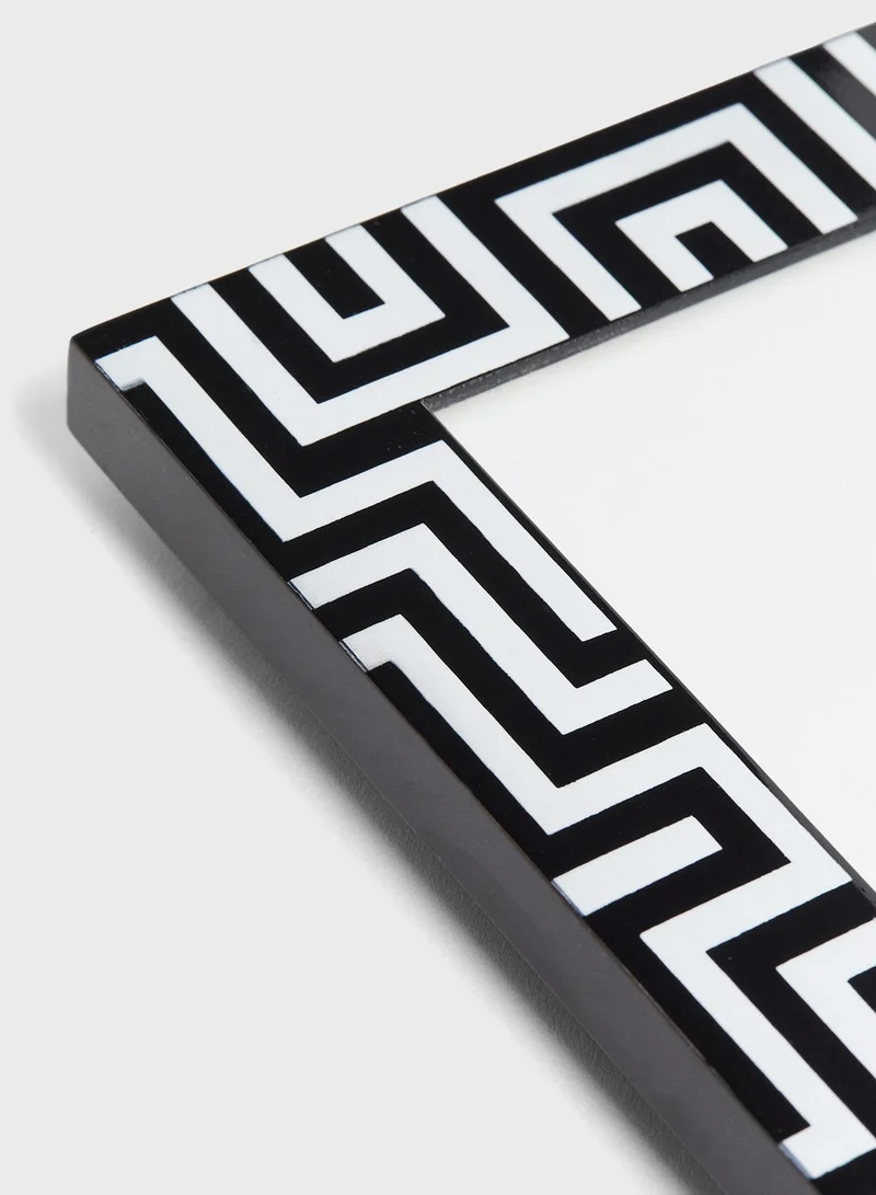 H&M Graphic Pattern Photo Frame