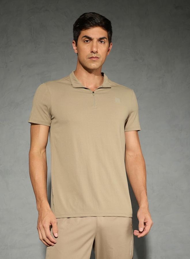 تكنوسبورت تيشيرت بولو تكنوسبورت بأكمام قصيرة مطاطية بلون سادة - Image 1
