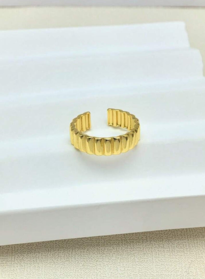 JewelryPalace 18k Gold Plated Stainless Steel Ring For Women - Image 3