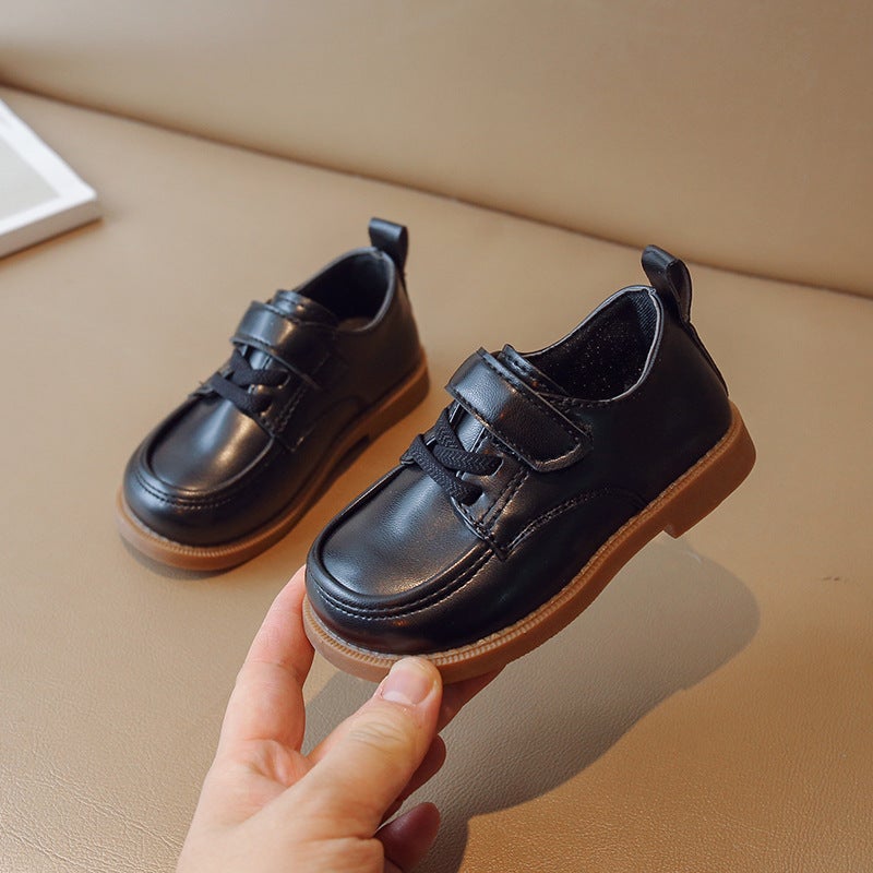 Boys Small Leather Shoes British Spring and Autumn 2023 New Fashionable Soft Sole Suit Performance Black Children's Women's Shoes - Image 1