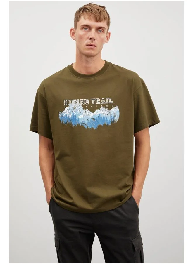 GRIMELANGE Grimelange Ademir Men's Oversize Fit Mountain Print Front Crew Neck Cotton Khaki T-Shirt