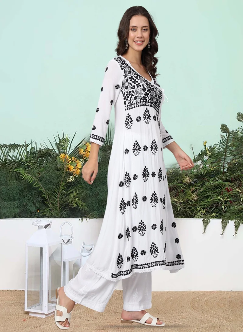 Alaya Women Hand Embroidered Chikankari Cotton Kurta-AL3890
