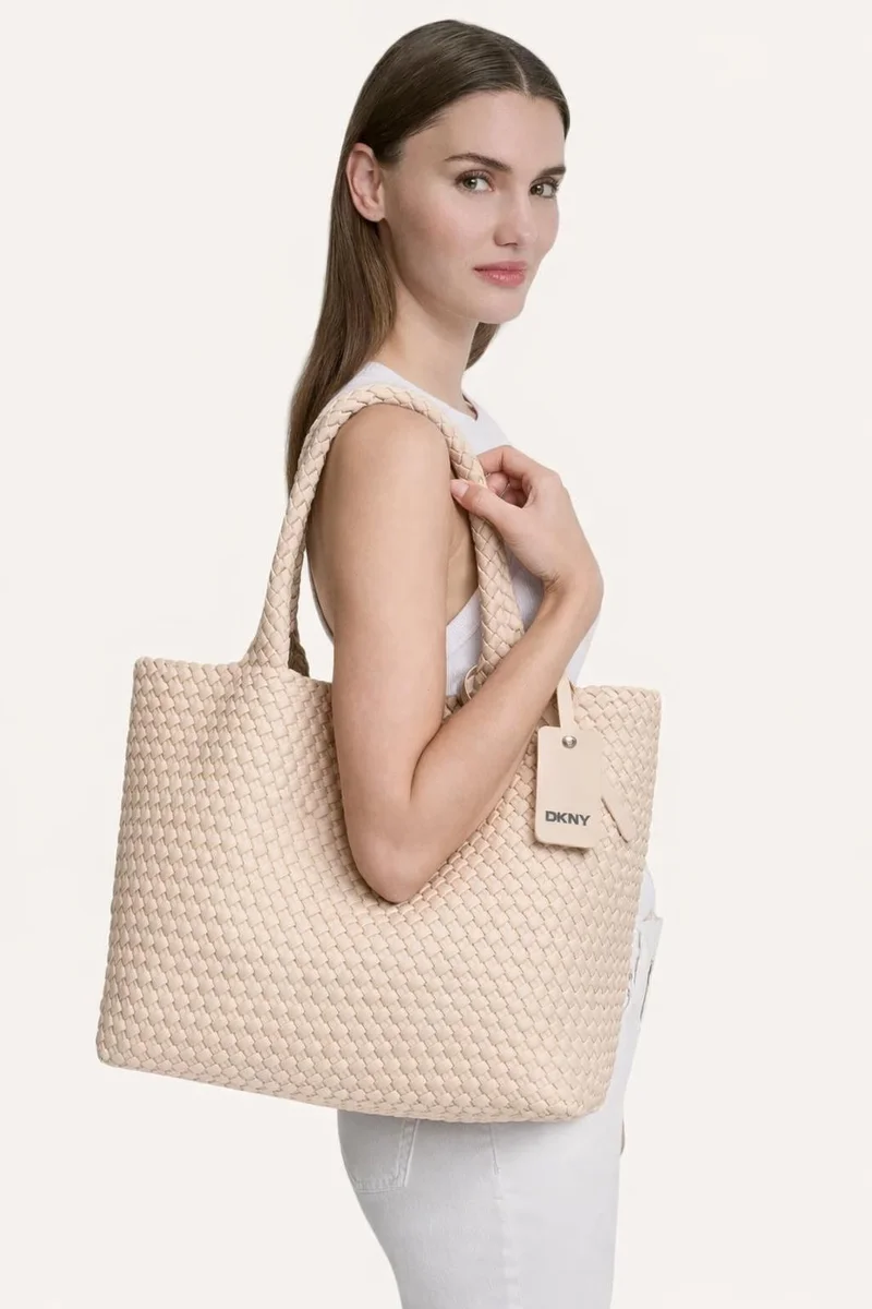 د ك ن ي Giselle Large Tote