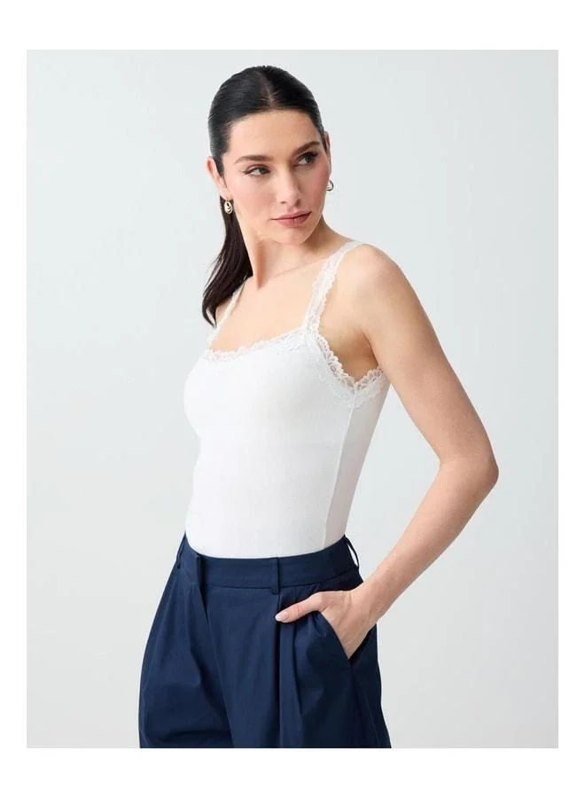 Jimmy Key Off-White Square Lace Detailed Slim Fit Knit Tank Top.