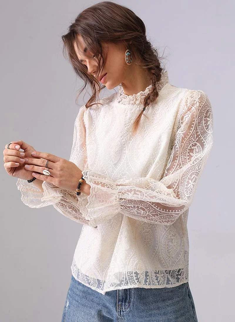 YUNIQEE White Round Neck Long Sleeves Regular Top