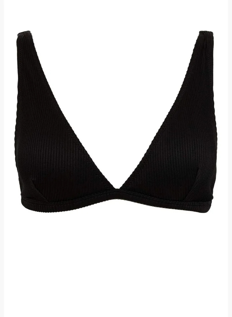 ديفاكتو Deep V Neck Triangle Bikini Top